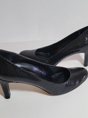 Vaneli Black Heels Size 9 Pumps Snakeskin Udex 3" Round Almond Toe Shoes Womens